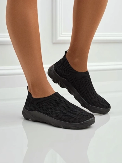 Damen-Sneakers Andromeda Nero – schwarze, leichte Textilschuhe mit flacher Sohle