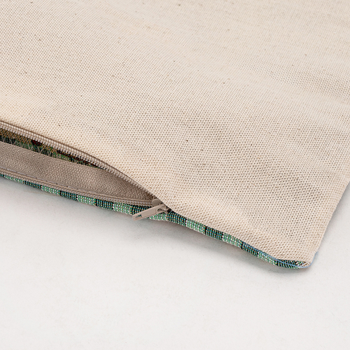 Декораційна наволочка з різдвяним мотивом