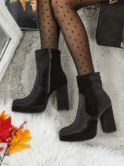 Damen Stiefeletten mit Blockabsatz Al'la Velours Miss