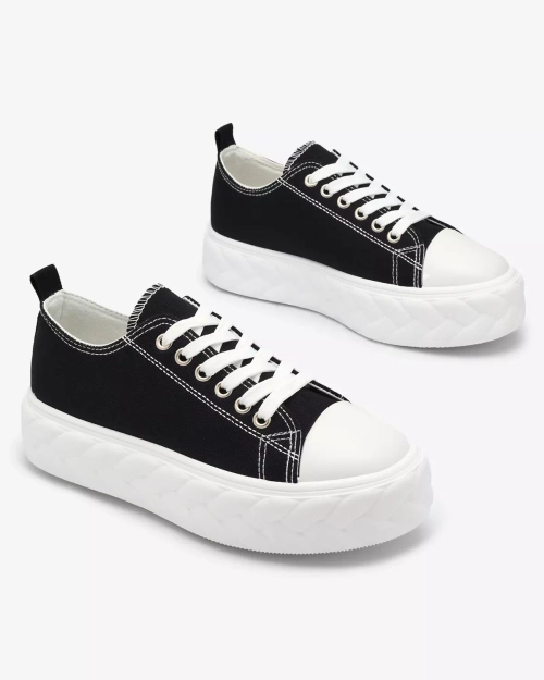 Royalfashion Чорні жіночі кеди на платформі Merija