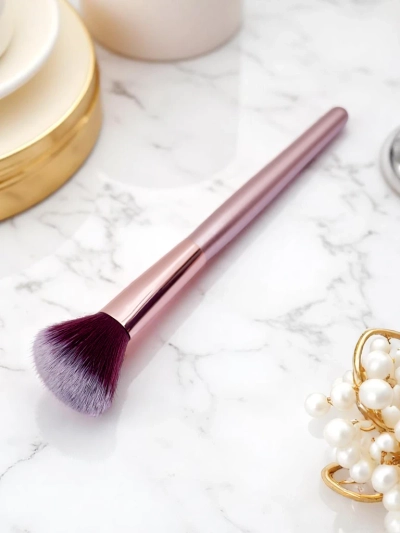 Konturen-Make-up-Pinsel