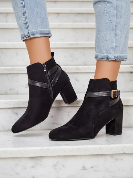 Royalfashion Damenstiefel auf einem Pfosten Eloron