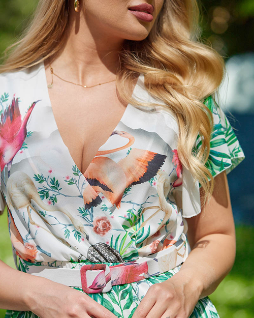 Чорна жіноча сукня з екзотичним візерунком - Одяг