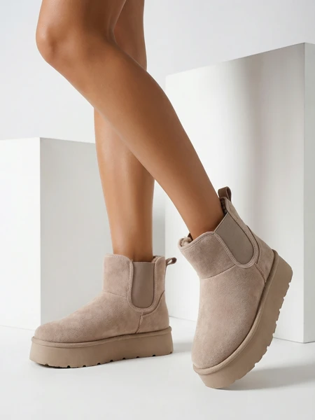 Royalfashion Damen Nomas kurze Stiefel a'la Schneestiefel