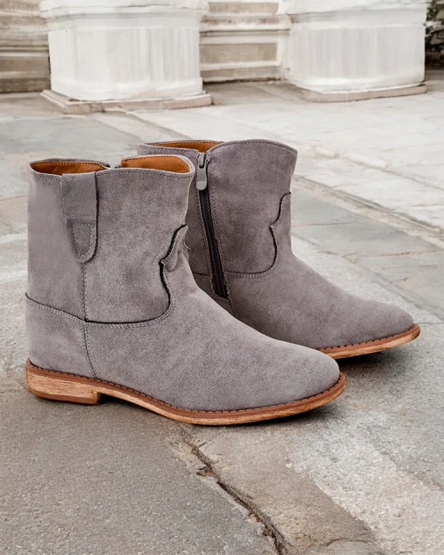 Ковбойські черевики Royalfashion на критому клині Patorias