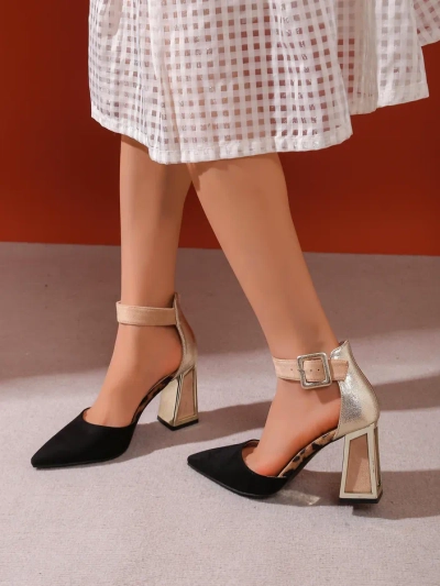 Royalfashion Klassische Frauen-Stilettos Wernone