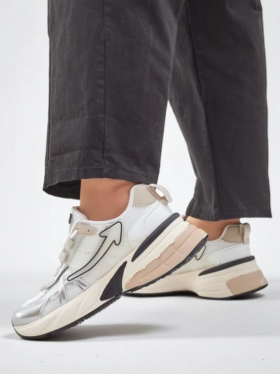 Royalfashion Damen Sport Sneakers auf einer dickeren Sohle Beysa