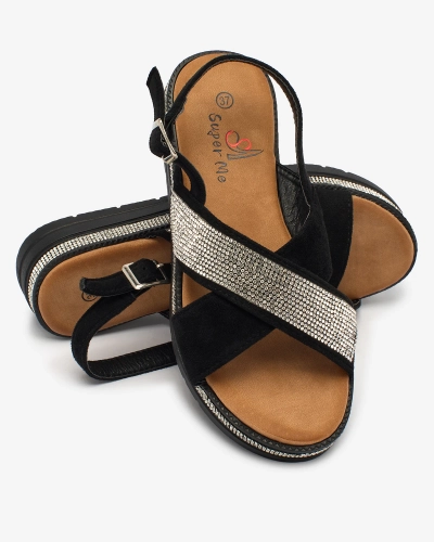Royalfashion Schwarze Damen-Sandalen aus Öko-Wildleder mit Zirkonen Trikys