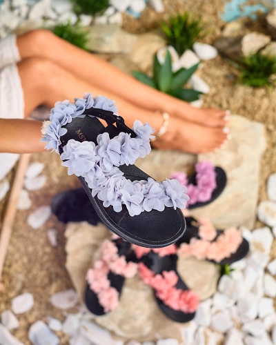 Royalfashion Graue Damensandalen mit Blumen Alferroy