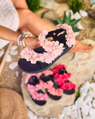 Royalfashion Hellrosa Damensandalen mit Blumen Alferroy