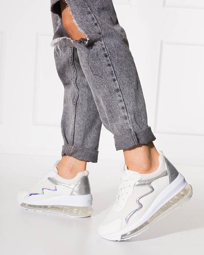 OUTLET Creme Damen Sportschuhe auf Keilabsatz Runiso - Schuhe
