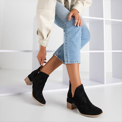 Schwarze Damenstiefeletten Jeneuer - Footwear
