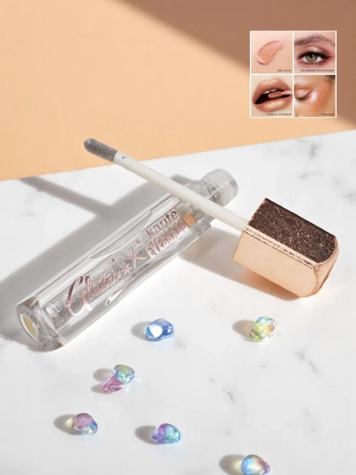 Блискуча рідка тінь для повік у кольорі Срібло