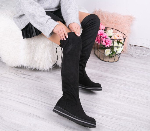 Czarne kozaki na platformie Emily - Obuwie