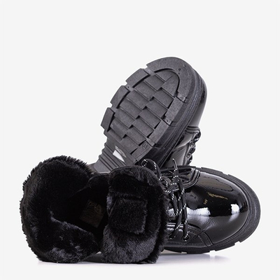 Schwarz lackierte Damenstiefel von Rostorie - Footwear