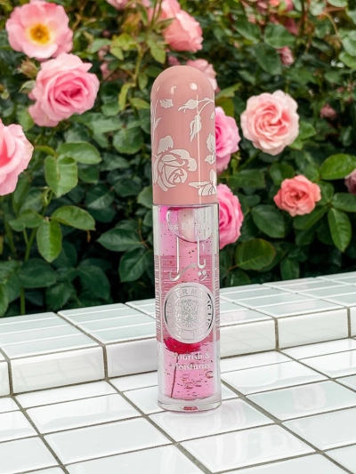 Farbverändernder Lipgloss mit Glitzer