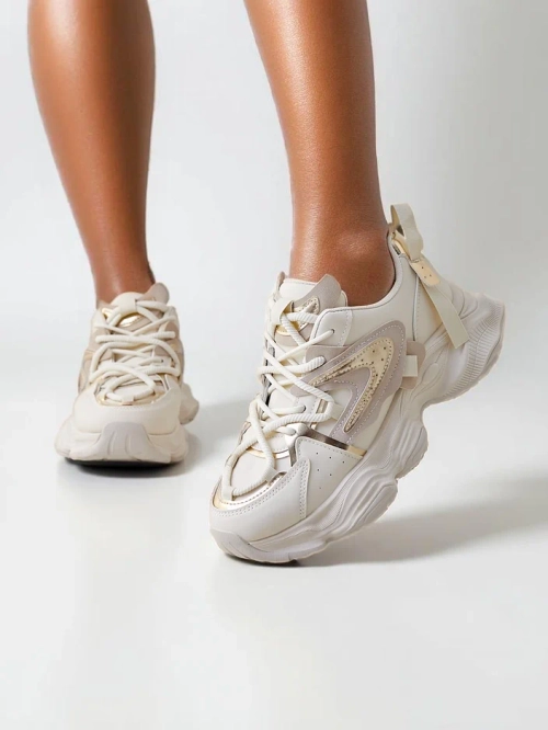 Royalfashion жіночі спортивні кросівки на товстій підошві Quua