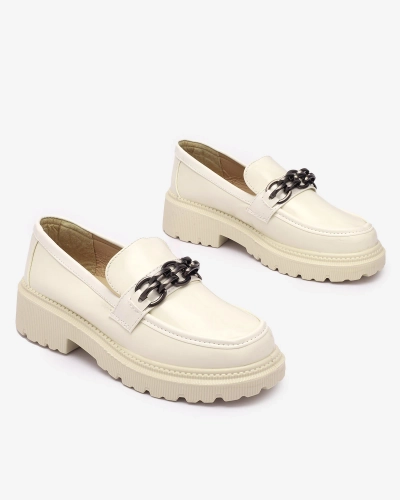 Damen lackierte Mokassins in Creme Farbe Adolos- Footwear