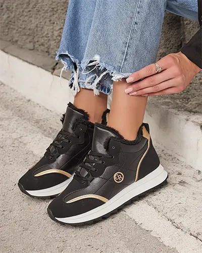 Royalfashion Isolierte Damen-Sneaker mit Fell Ozzix