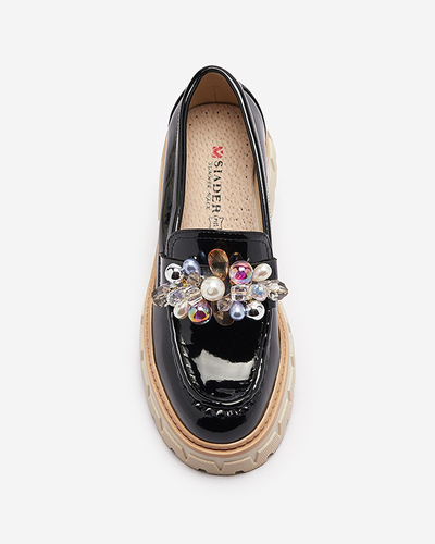 Schwarz lackierte Damenmokassins mit Ornament Leliab- Footwear