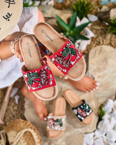 Royalfashion Rote verzierte Damen-Flip-Flops mit dicker Sohle Avadeka