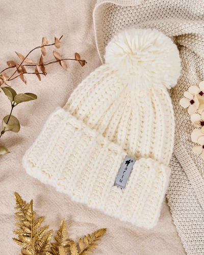 Royalfashion Damen Strickmütze mit Bommel