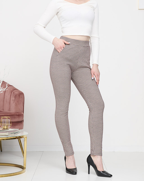 Бордово-чорні жіночі лосини в клітинку - Одяг