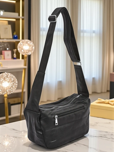 Royalfashion Kleine Damenhandtasche aus Öko-Leder Lyra Vell