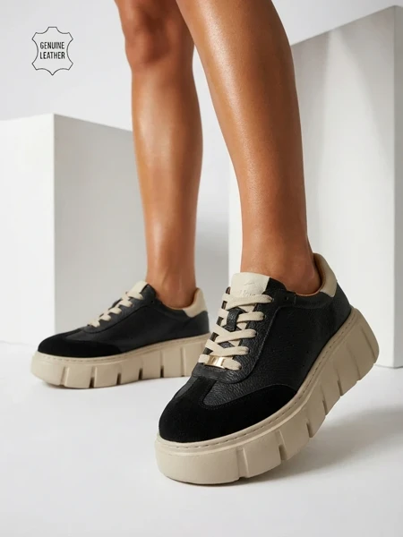 Sportliche Damen-Sneakers aus Naturleder Taures