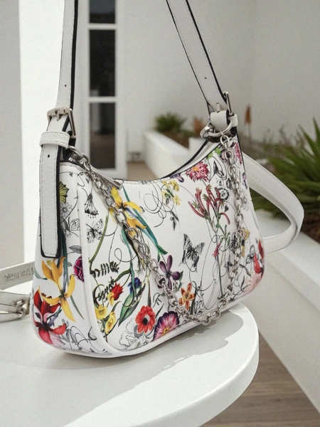 Royalfashion Kleine Damenhandtasche aus Kunstleder mit Blumen Lily Bloom