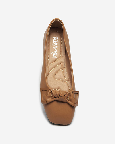 Жіночі балетки з верблюжої шкіри з декором на носі Caxien- Footwear