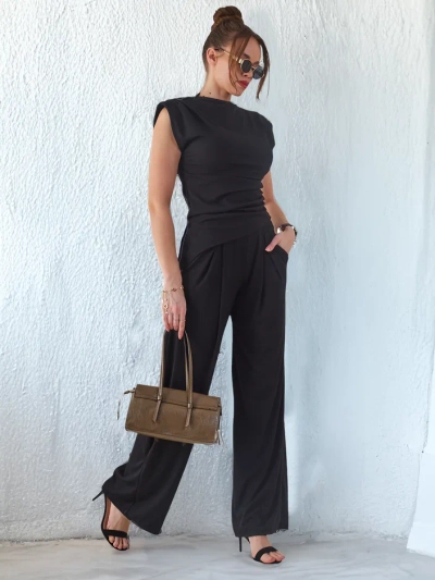 Royalfashion Жіночий рибаний комплект з асиметричним верхом, без рукавів та широкими штанами