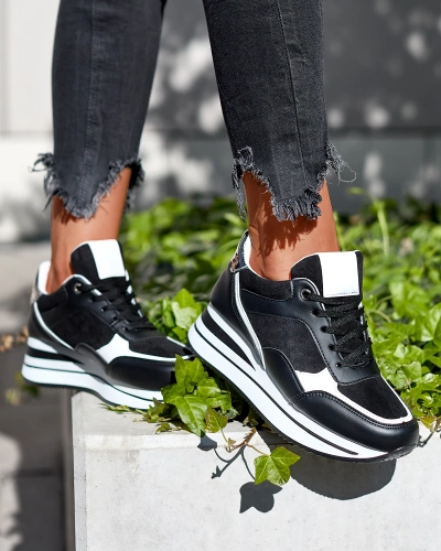 Schwarze sportliche Damen-Sneaker mit Anker Aqosda- Footwear