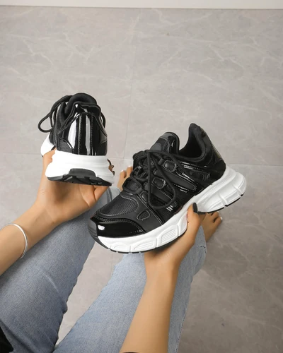 Royalfashion Damen sportliche Sneakers auf dickerer Sohle Loness