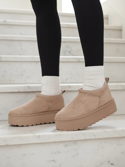 Royalfashion Damen Kurzstiefel a'la Schneestiefel Ozozi