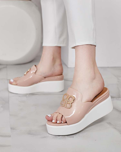 Royalfashion Лаковані жіночі шльопанці на підборах Sailla