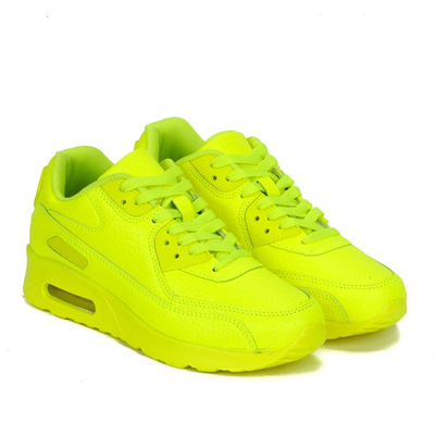 Sportowe obuwie w kolorze limonkowym - Obuwie
