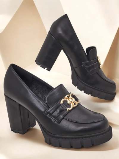 Damen Nero Aurora Pumps mit Blockabsatz und goldener Schnalle, Öko-Leder