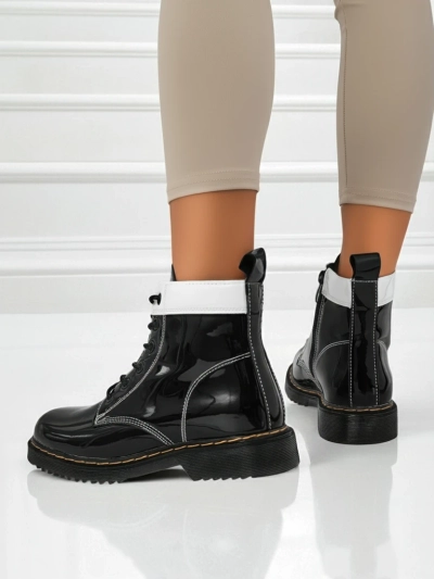 Damen Stiefeletten Perseida Nero aus ökologischem Lackleder, zum Schnüren