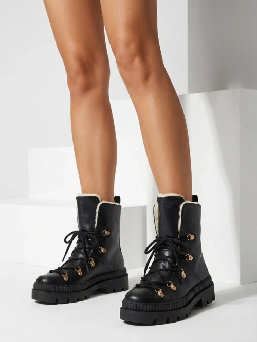 Жіночі шнуровані зимові черевики Royalfashion Lorii