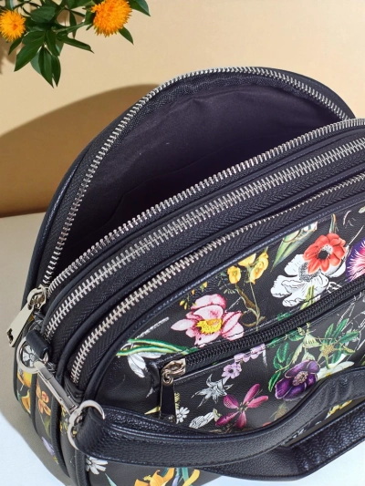 Royalfashion Kleine Damenhandtasche aus Eco-Leder Floriana