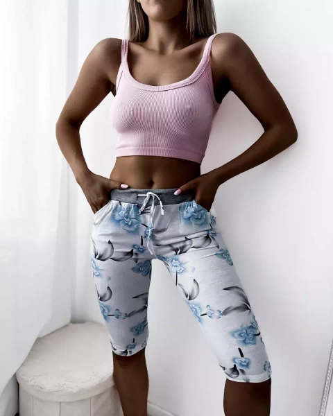 Weiße 3/4-Damenshorts mit Blumenmuster - Kleidung