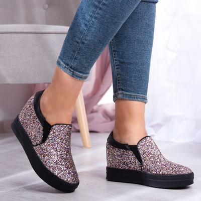 Glitzer-Sneaker auf einem Indoor-Keil Faterrena - Footwear