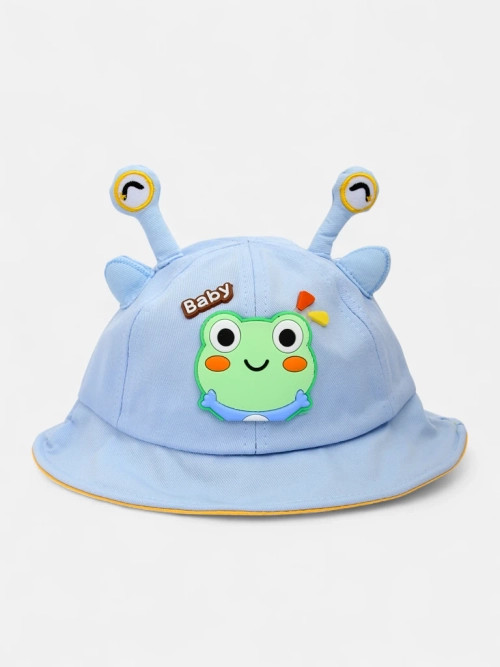 Royalfashion Дитяча шапка з жабеням Froggy Smile