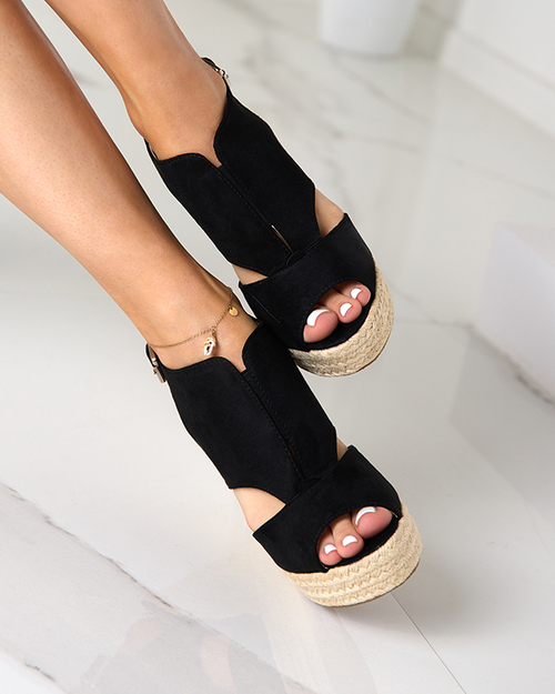 Чорні жіночі босоніжки на танкетці Devof