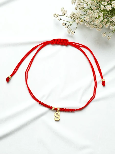 Damenarmband mit dem Buchstaben S