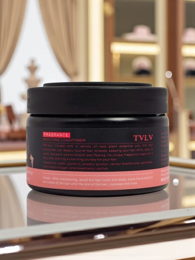 Parfümierte Glättungsspülung