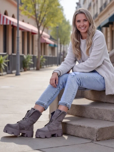 Royalfashion Жіночі чоботи на шнурівці Cavenma