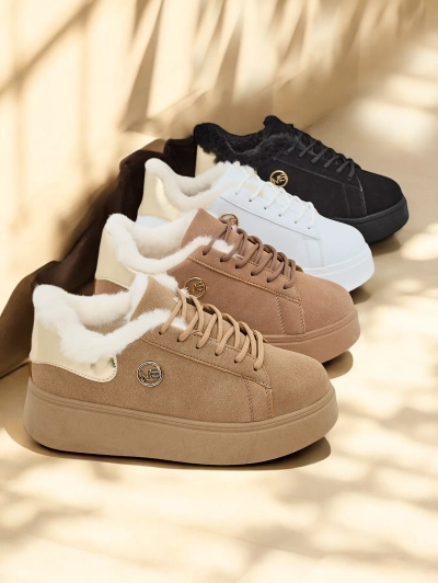 Жіночі кросівки Royalfashion з підкладкою Romii