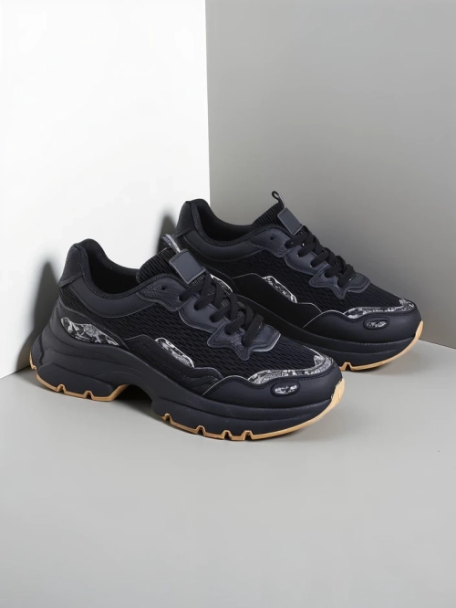 Royalfashion Жіночі спортивні кросівки Totter